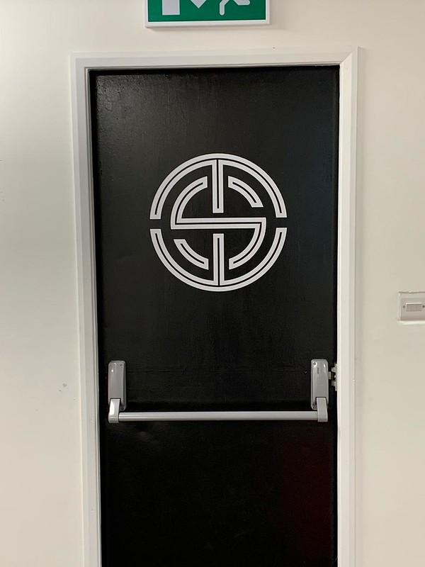 Instrumentally Sound Elite Signs & Graphics